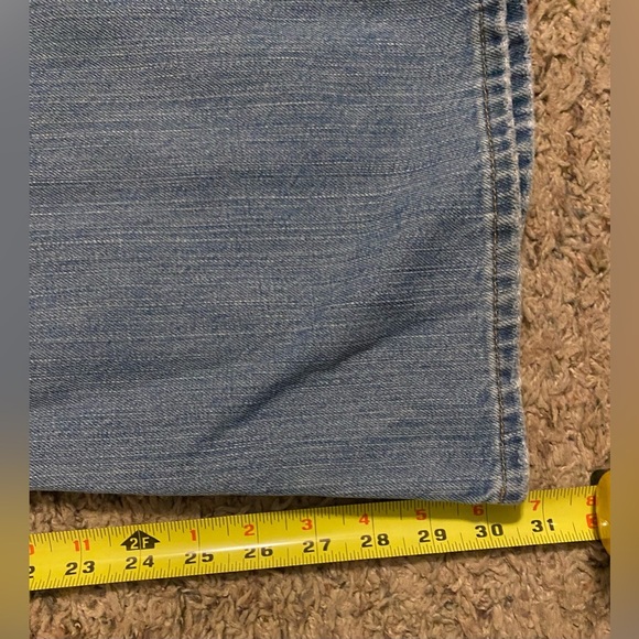 Old Navy The Flirt Light Wash Jeans, size 10 - Picture 6 of 6